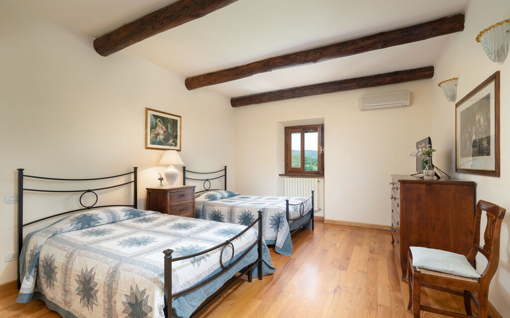 Villa Castelluccio - Arezzo, Toscana: Autumn, Bedroom, Spring, Summer