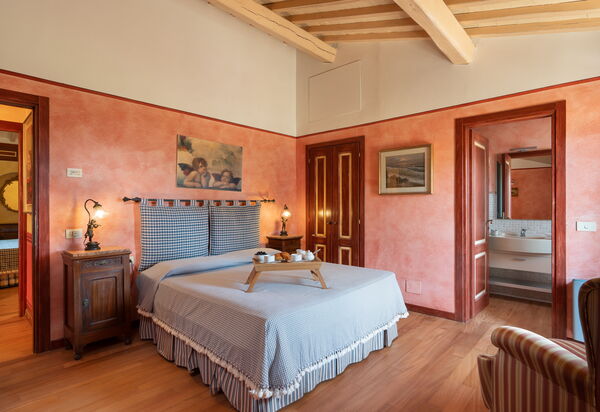 Villa Monte Bottigli: Camera 4 con bagno