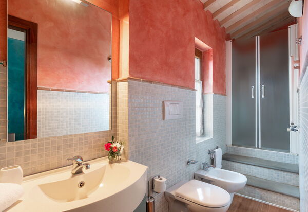 Villa Monte Bottigli: Bagno di camera 1