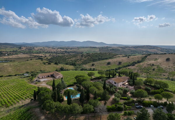 Villa Monte Bottigli: Autunno, Estate, Esterni, Giardino, Piscina, Primavera, Vista Panoramica