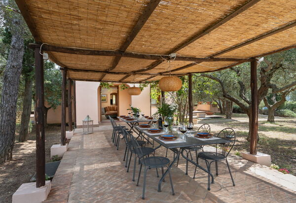 Villa Monte Bottigli: all'aperto, Autunno, Balcone / Terrazza / Patio, Entrata Principale, Estate, Esterni, Primavera, Soggiorno