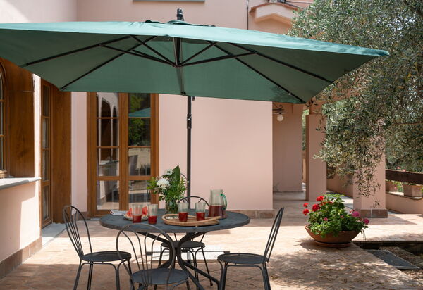 Villa Monte Bottigli: all'aperto, Autunno, Balcone / Terrazza / Patio, Estate, Esterni, Primavera