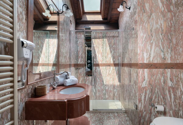 Villa Torre Delle Rose - Firenzuola, Private Pool, Ac, Privacy: Autunno, Bagno, Estate, Primavera