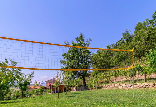 Villa Torre Delle Rose - Firenzuola, Private Pool, Ac, Privacy: Attività, Autunno, Estate, Giardino, Primavera