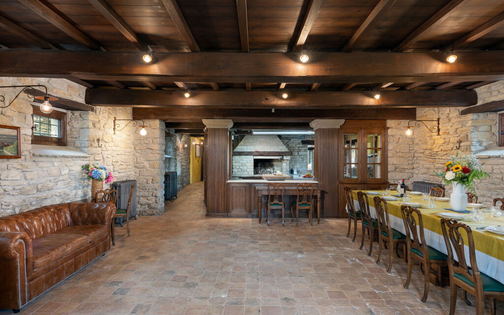 Villa Torre Delle Rose - Firenzuola, Private Pool, Ac, Privacy: Autumn, Living Room, Spring, Summer