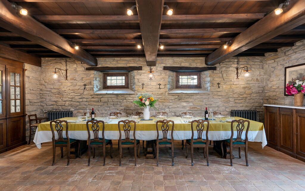 Villa Torre Delle Rose - Firenzuola, Private Pool, Ac, Privacy: Autumn, Dining Room, Spring, Summer