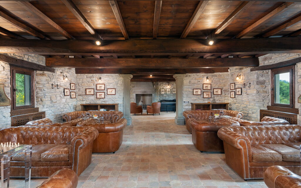 Villa Torre Delle Rose - Firenzuola, Private Pool, Ac, Privacy: Autumn, Living Room, Spring, Summer