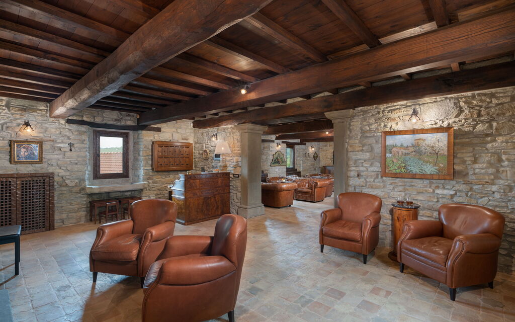 Villa Torre Delle Rose - Firenzuola, Private Pool, Ac, Privacy: Autumn, Living Room, Spring, Summer