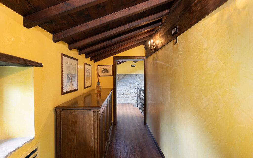 Villa Torre Delle Rose - Firenzuola, Private Pool, Ac, Privacy: Autumn, Bedroom, Spring, Summer