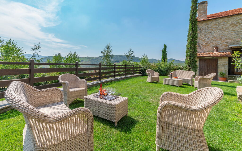 Villa Torre Delle Rose - Firenzuola, Private Pool, Ac, Privacy: Autumn, Garden, Spring, Summer