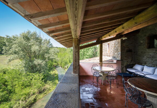 Mulino Al Suono - Badia Agnano, Toscana: Autunno, Balcone / Terrazza / Patio, Caratteristiche, Estate, Primavera