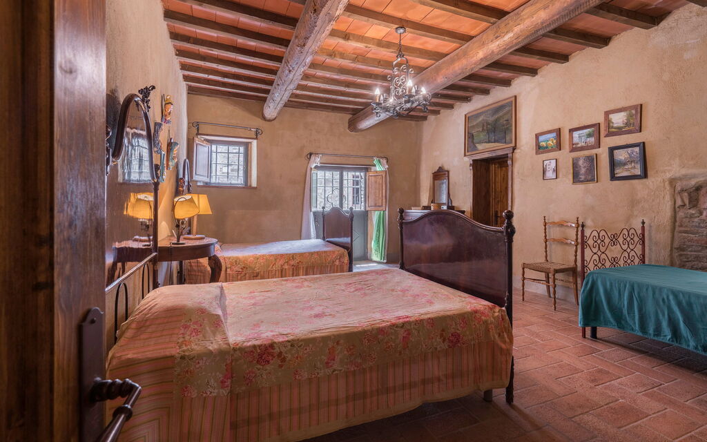 Mulino Al Suono - Badia Agnano, Toscana: Autunno, Camera da letto, Caratteristiche, Dettagli della stanza, Estate, Primavera