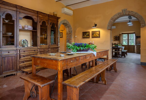 Belvedere - Ambra by Geco Vacation Rentals: Autumn, Dining Room, Spring, Summer