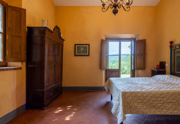Belvedere - Ambra by Geco Vacation Rentals: Autumn, Bedroom, Spring, Summer