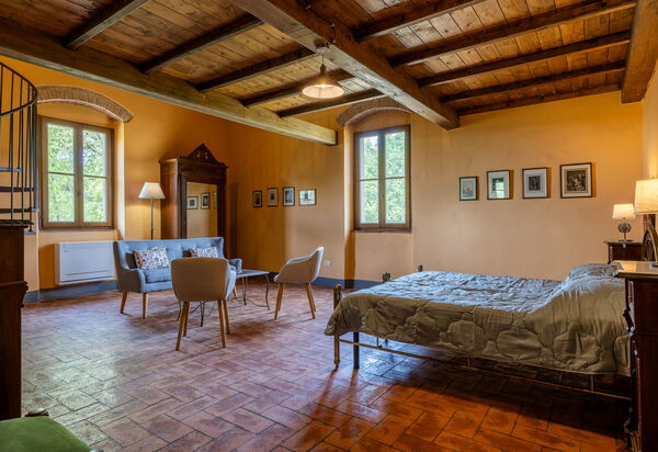 Belvedere - Ambra by Geco Vacation Rentals: Autumn, Bedroom, Spring, Summer