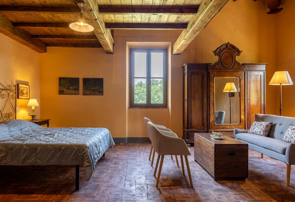 Belvedere - Ambra by Geco Vacation Rentals: Autumn, Bedroom, Spring, Summer