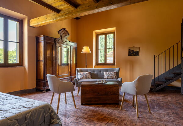 Belvedere - Ambra by Geco Vacation Rentals: Autumn, Bedroom, Spring, Summer