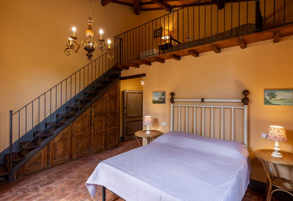 Belvedere - Ambra by Geco Vacation Rentals: Autumn, Bedroom, Spring, Summer