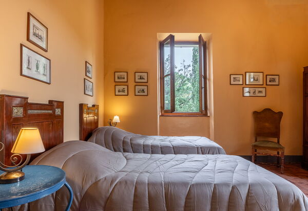 Belvedere - Ambra by Geco Vacation Rentals: Autumn, Bedroom, Spring, Summer