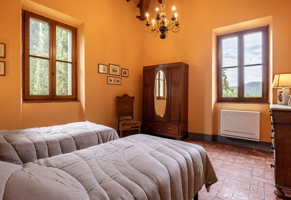 Belvedere - Ambra by Geco Vacation Rentals: Autumn, Bedroom, Spring, Summer
