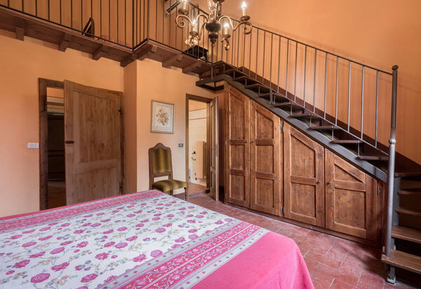 Belvedere - Falceto, Ambra, Toscana: Autunno, Camera da letto, Caratteristiche, Dettagli della stanza, Estate, Primavera