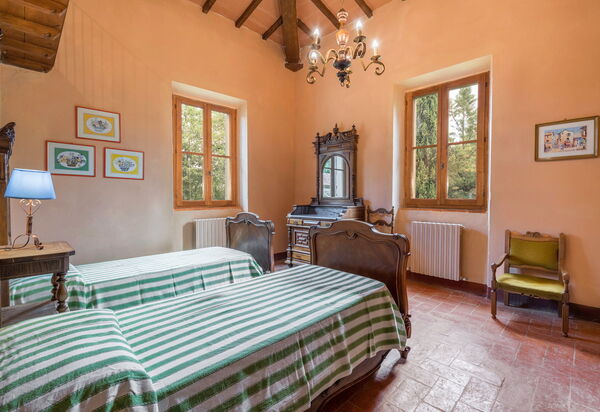 Belvedere - Falceto, Ambra, Toscana: Autunno, Camera da letto, Caratteristiche, Dettagli della stanza, Estate, Primavera