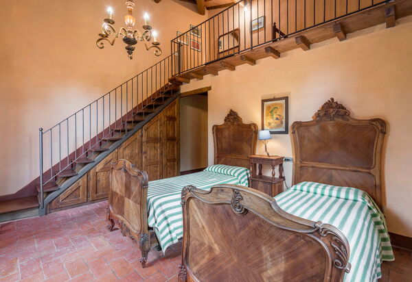 Belvedere - Falceto, Ambra, Toscana: Autunno, Camera da letto, Caratteristiche, Dettagli della stanza, Estate, Primavera