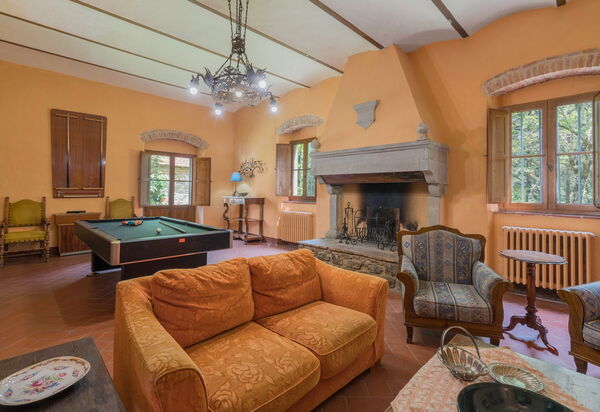 Belvedere - Falceto, Ambra, Toscana: Attività, Autunno, Caratteristiche, Dettagli della stanza, Estate, Primavera, Soggiorno