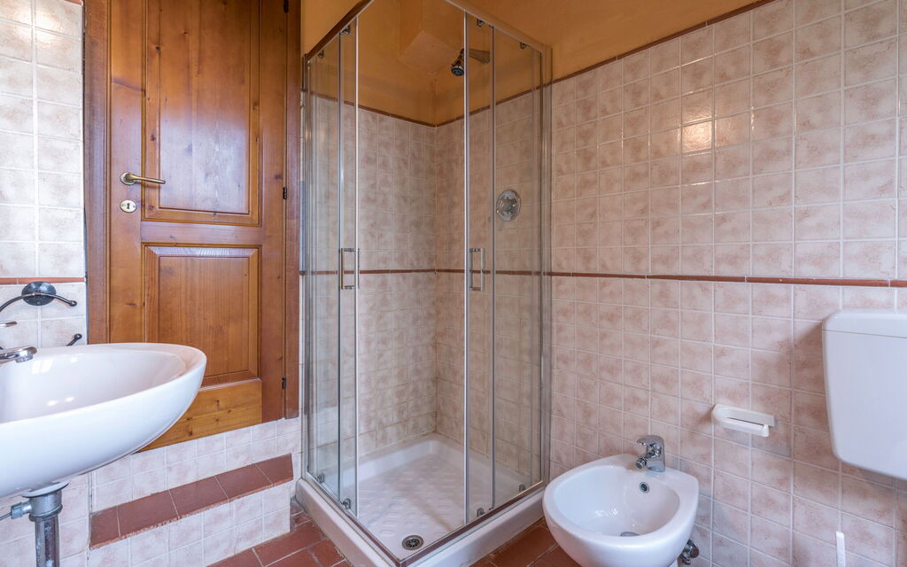 Belvedere - Falceto, Ambra, Toscana: Amenities, Autumn, Bathroom, Room Detail, Spring, Summer