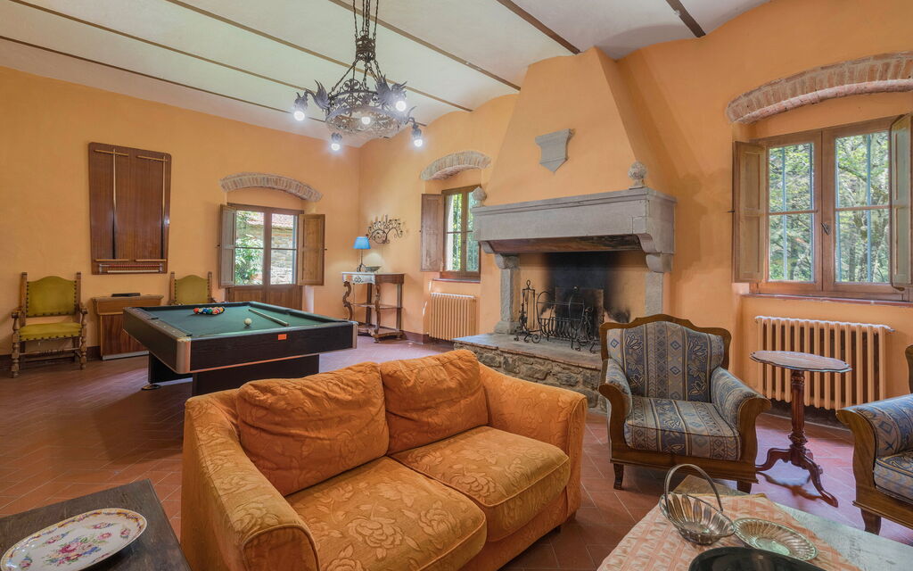 Belvedere - Falceto, Ambra, Toscana: Activities, Amenities, Autumn, Living Room, Room Detail, Spring, Summer