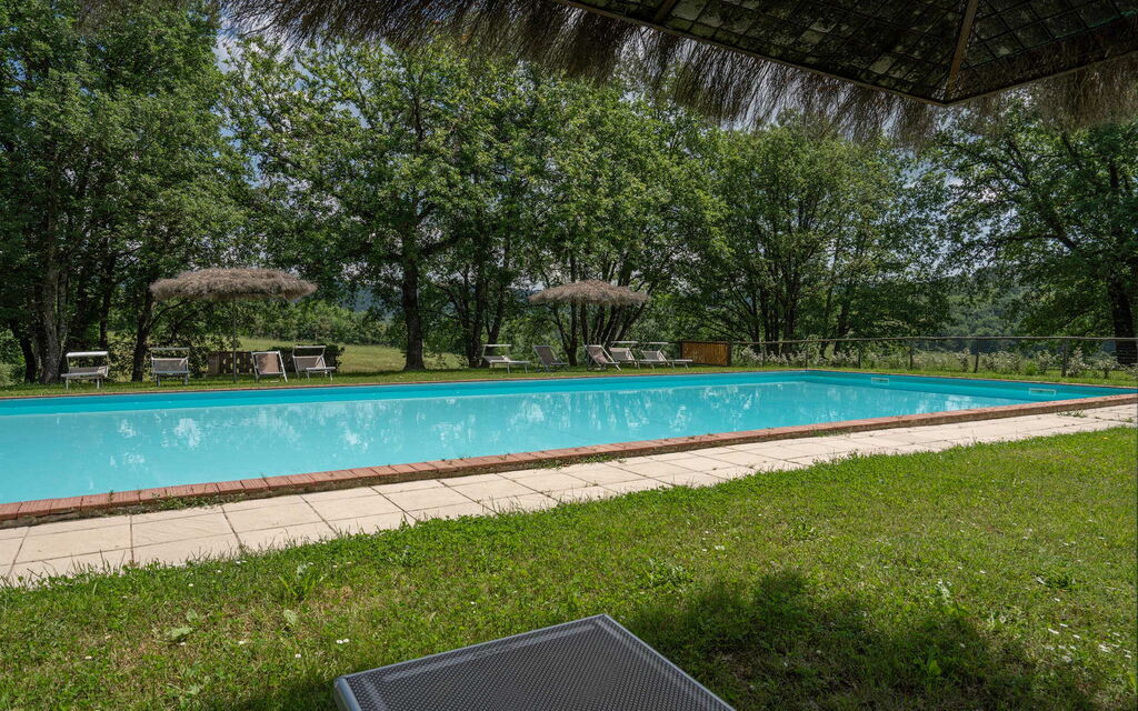 Belvedere - Falceto, Ambra, Toscana: Amenities, Autumn, Building Exterior, Garden, Pool, Spring, Summer