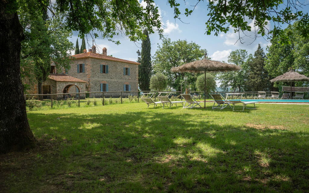 Belvedere - Falceto, Ambra, Toscana: Amenities, Autumn, Building Exterior, Garden, Spring, Summer