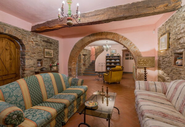 Borgo La Casina - Badia Agnano, Toscana: Autunno, Caratteristiche, Dettagli della stanza, Estate, Primavera, Soggiorno