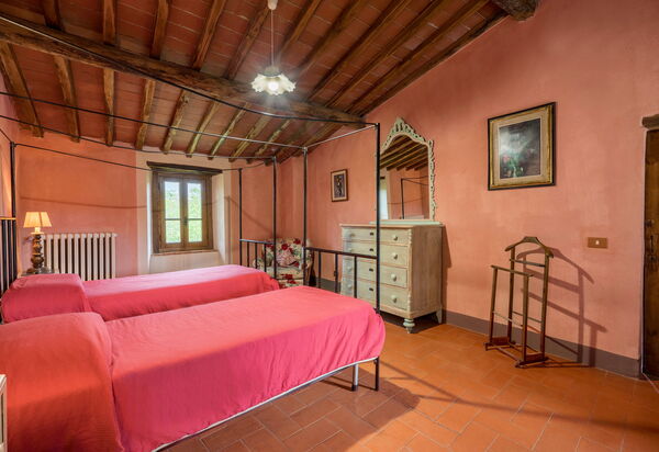 Borgo La Casina - Badia Agnano, Toscana: Autunno, Camera da letto, Caratteristiche, Dettagli della stanza, Estate, Primavera