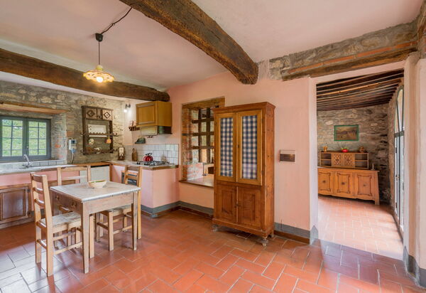 Borgo La Casina - Badia Agnano, Toscana: Autunno, Caratteristiche, Dettagli della stanza, Estate, Primavera, Sala da pranzo