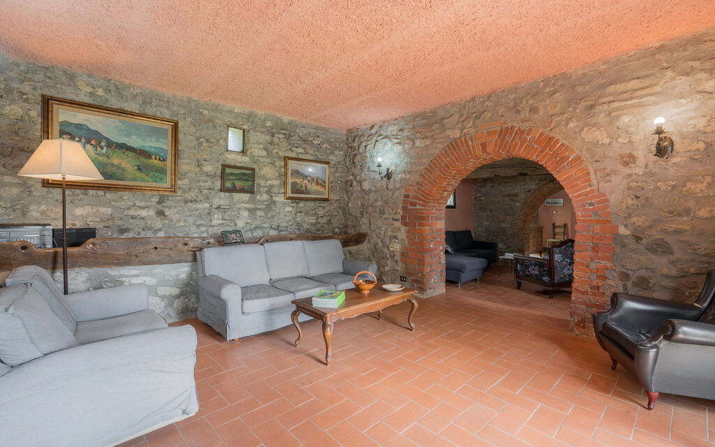 Borgo La Casina - Badia Agnano, Toscana: Amenities, Autumn, Living Room, Room Detail, Spring, Summer