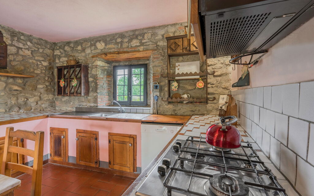 Borgo La Casina - Badia Agnano, Toscana: Amenities, Autumn, Dining Room, Kitchen, Room Detail, Spring, Summer