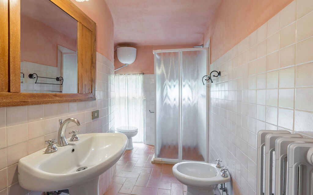 Borgo La Casina - Badia Agnano, Toscana: Amenities, Autumn, Bathroom, Room Detail, Spring, Summer