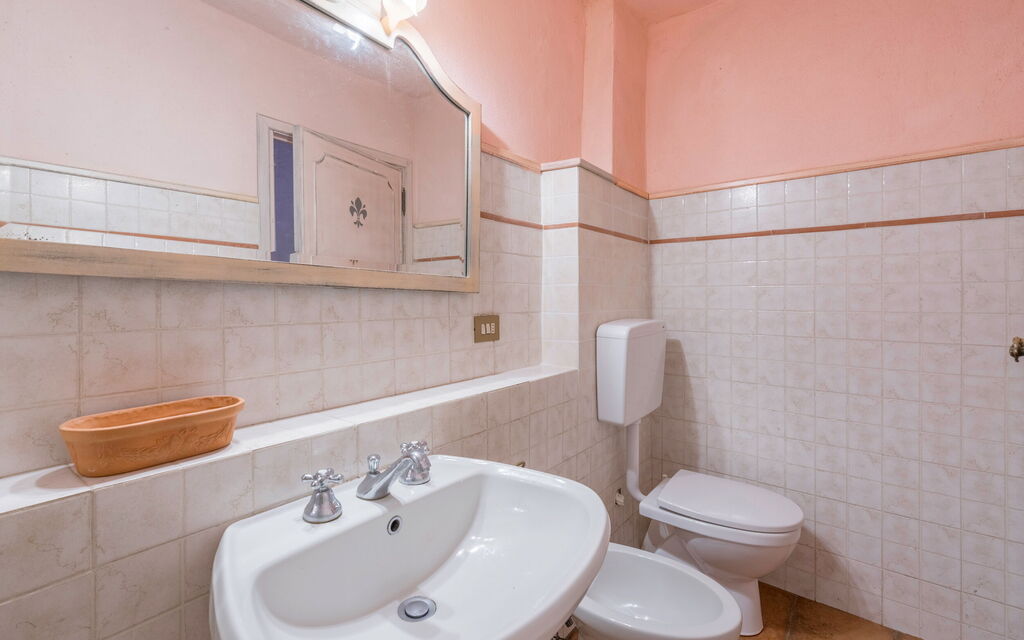 Borgo La Casina - Badia Agnano, Toscana: Amenities, Autumn, Bathroom, Room Detail, Spring, Summer