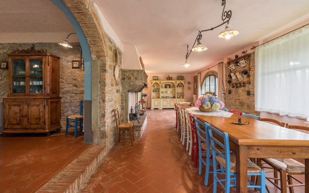 Borgo La Casina - Badia Agnano, Toscana: Amenities, Autumn, Dining Room, Room Detail, Spring, Summer