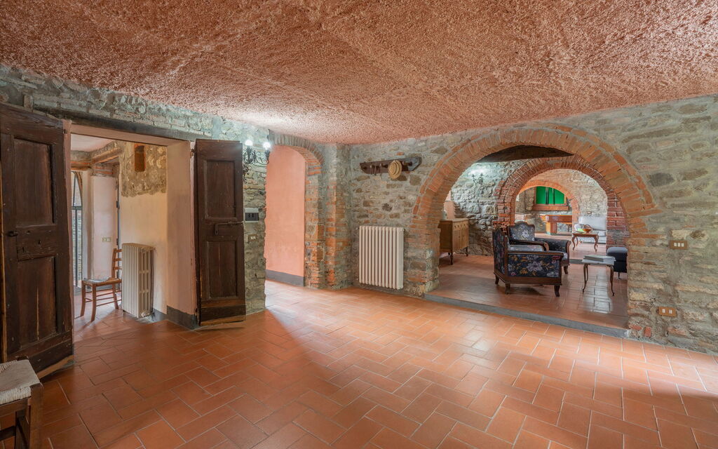 Borgo La Casina - Badia Agnano, Toscana: Amenities, Autumn, Living Room, Room Detail, Spring, Summer