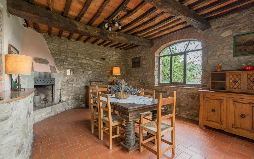 Borgo La Casina - Badia Agnano, Toscana: Amenities, Autumn, Dining Room, Room Detail, Spring, Summer