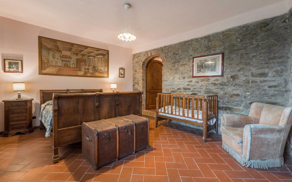 Borgo La Casina - Badia Agnano, Toscana: Amenities, Autumn, Bedroom, Room Detail, Spring, Summer