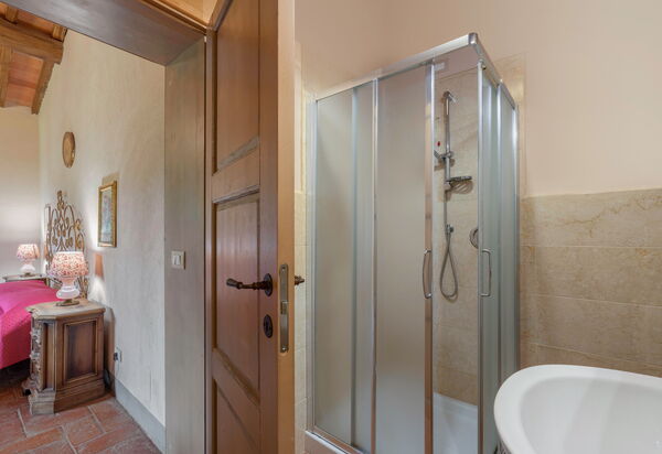 Leopolda In Selvarella Pool And Wi-fi: Autunno, Bagno, Caratteristiche, Dettagli della stanza, Estate, Primavera