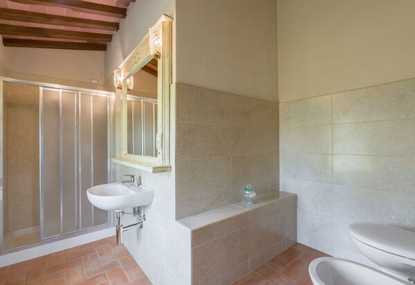 Leopolda In Selvarella Pool And Wi-fi: Autunno, Bagno, Caratteristiche, Dettagli della stanza, Estate, Primavera