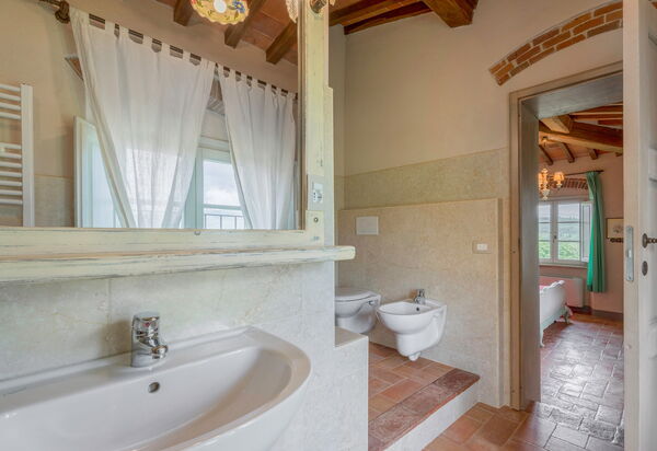 Leopolda In Selvarella Pool And Wi-fi: Autunno, Bagno, Caratteristiche, Dettagli della stanza, Estate, Primavera