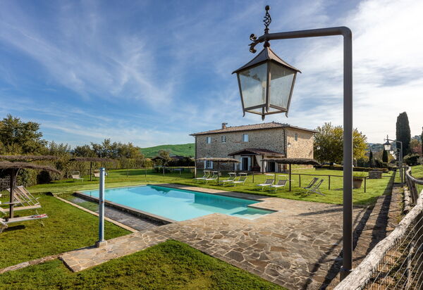 Leopolda Selvarella: Autunno, Estate, Piscina, Primavera