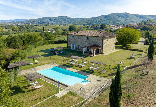 Leopolda Selvarella: Autunno, Estate, Giardino, Piscina, Primavera, Vista Panoramica