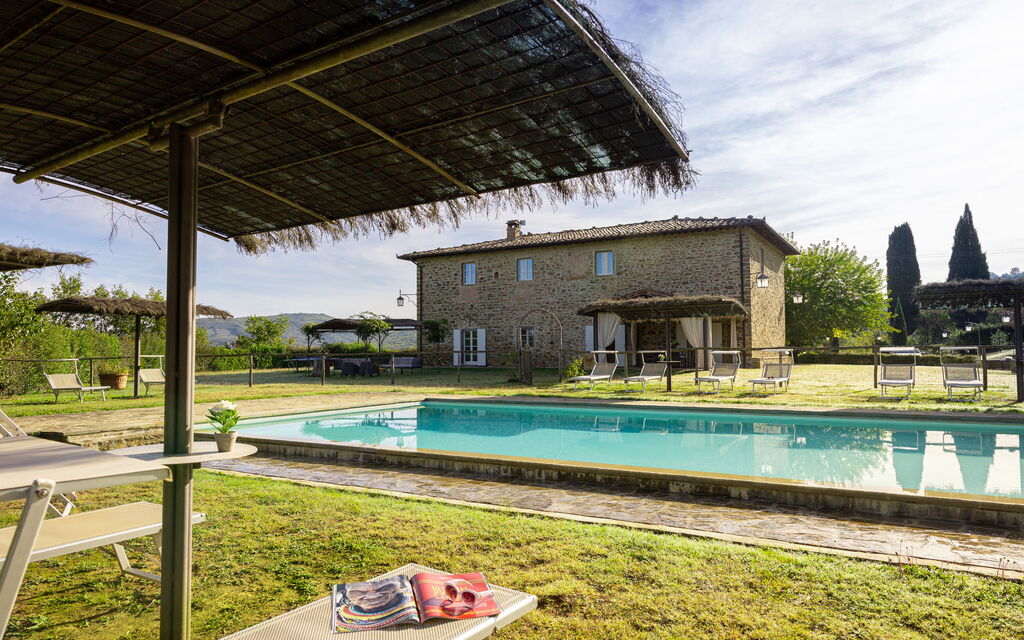 Leopolda Selvarella: Autunno, Estate, Giardino, Piscina, Primavera