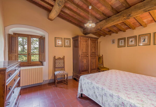 Fonte Nuova - Badia Agnano, Toscana: Autunno, Camera da letto, Caratteristiche, Dettagli della stanza, Estate, Primavera